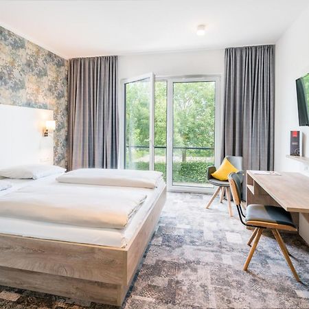 Stadthotel Lohne, Self Check In, Mit Baeckerei Und Cafe Löhne Esterno foto