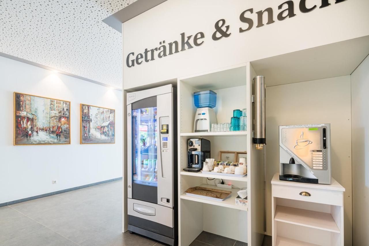 Stadthotel Lohne, Self Check In, Mit Baeckerei Und Cafe Löhne Esterno foto
